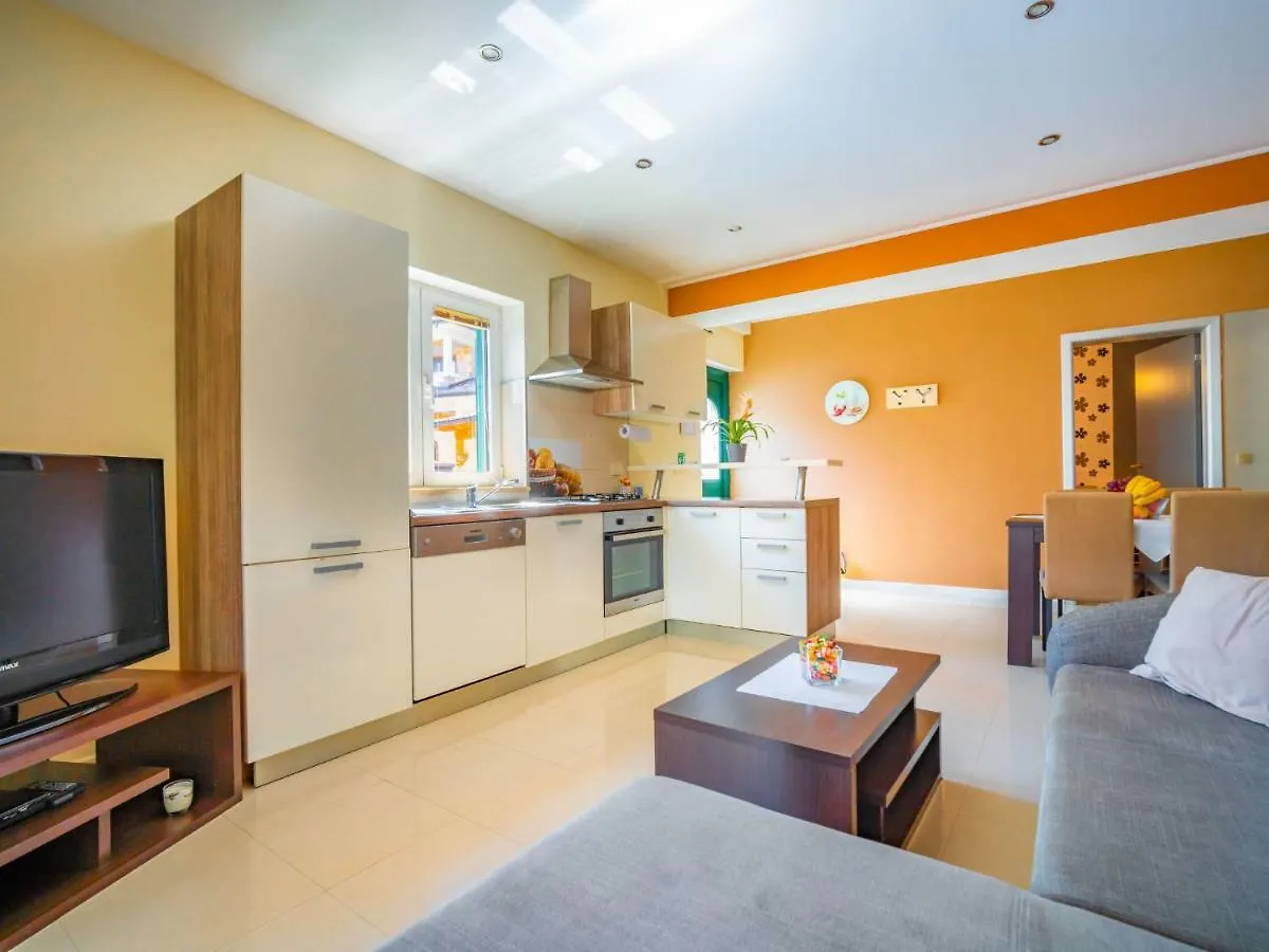 Apartment Sandra By Interhome 마툴지 크로아티아